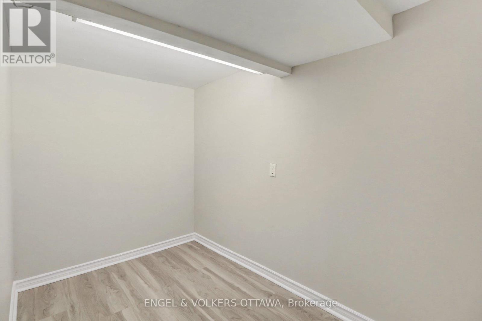 176 Arlington Avenue, Ottawa, ON - Indoor Photo Showing Other Room