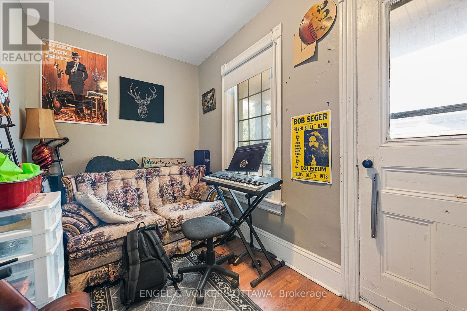176 Arlington Avenue, Ottawa, ON - Indoor Photo Showing Other Room