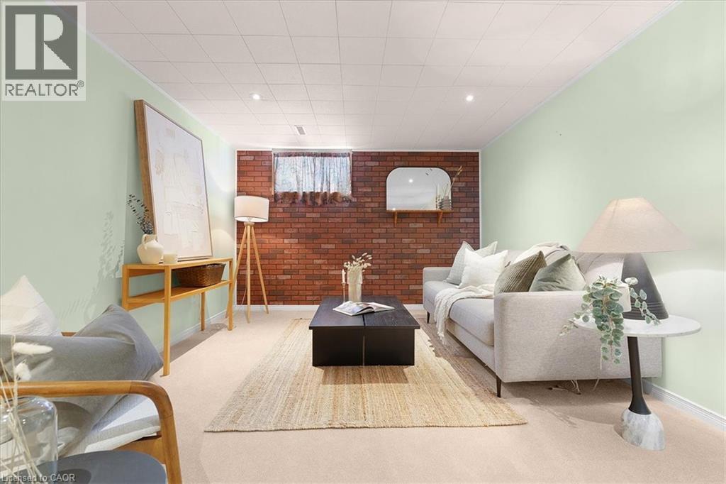 126 Garden Crescent, Hamilton, ON - Indoor