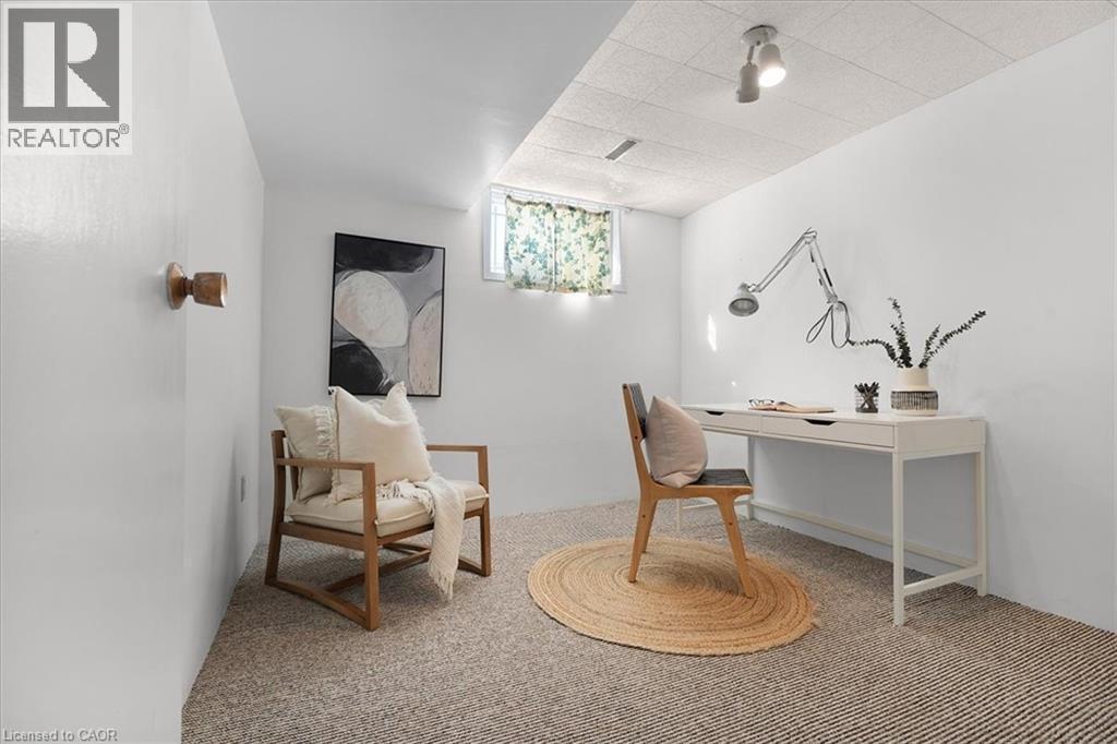 126 Garden Crescent, Hamilton, ON - Indoor Photo Showing Office