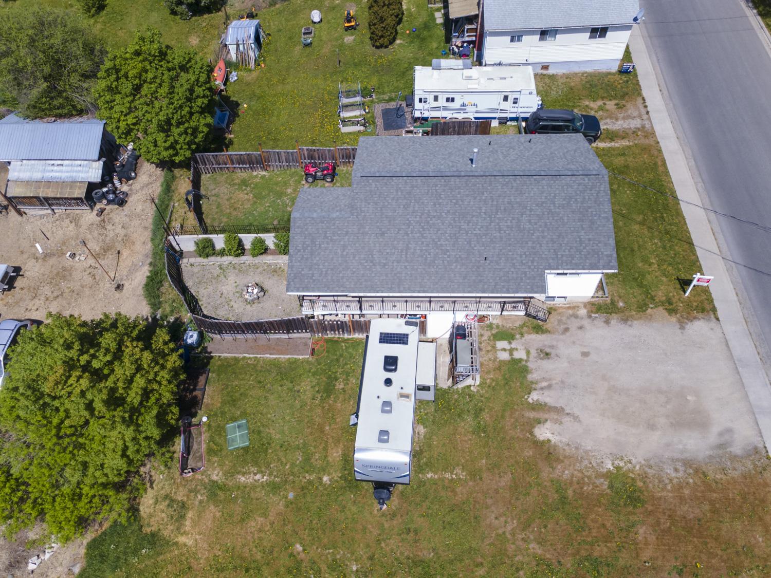 231 9Th Avenue, Creston, BC - Outdoor With View
