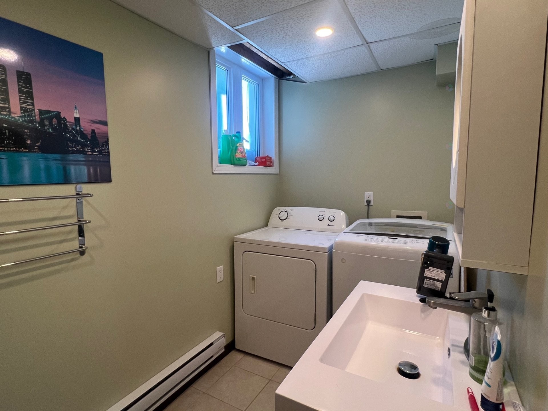 Powder room - 40 2E Rue, Chapais, QC - Indoor Photo Showing Laundry Room