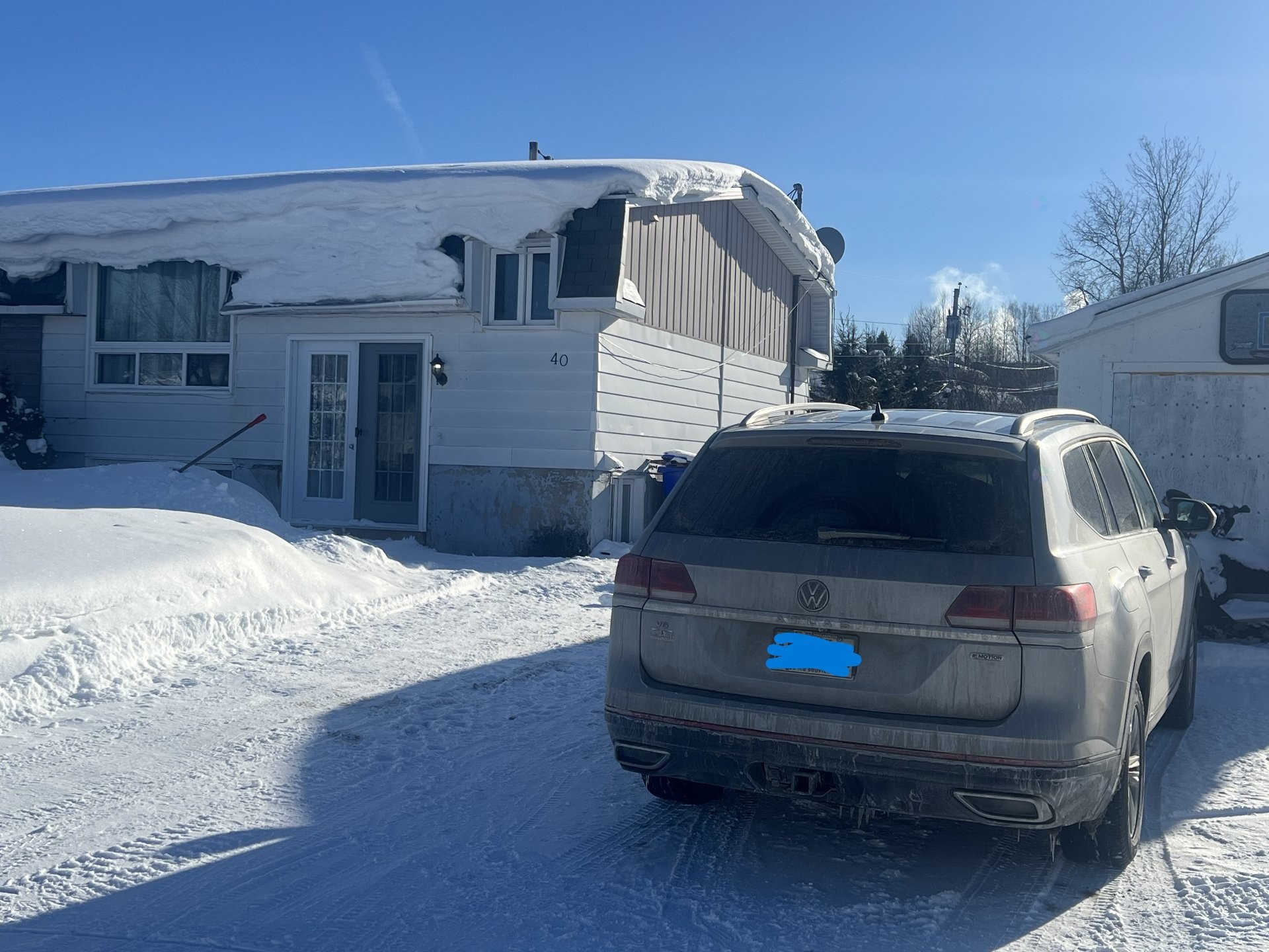 Front of Structure - 40 2E Rue, Chapais, QC - Outdoor