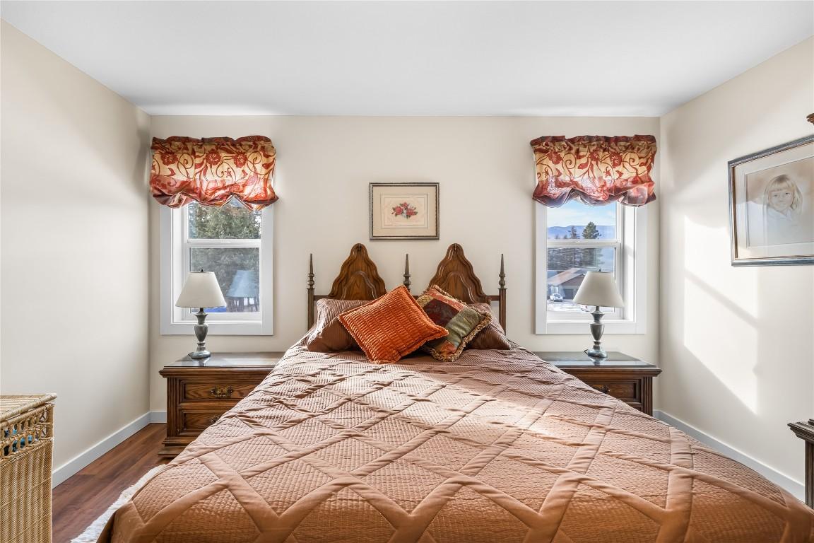 966 313Th Drive, Kimberley, BC - Indoor Photo Showing Bedroom