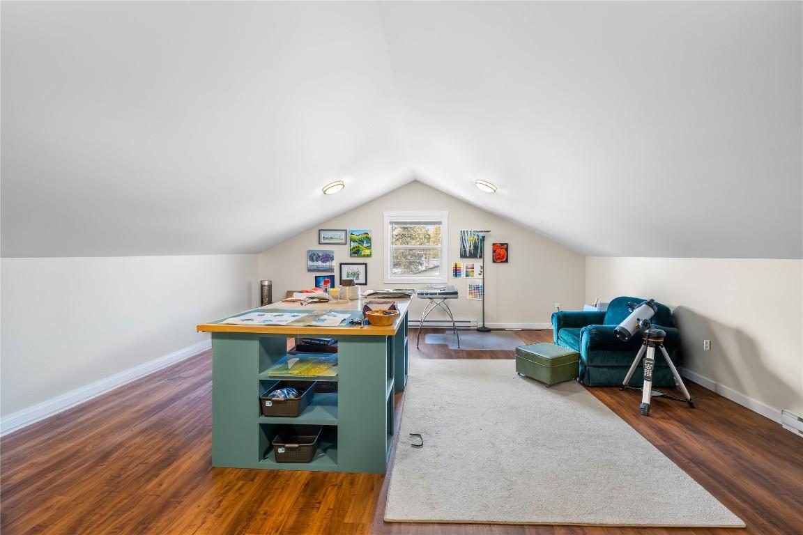 966 313Th Drive, Kimberley, BC - Indoor Photo Showing Other Room