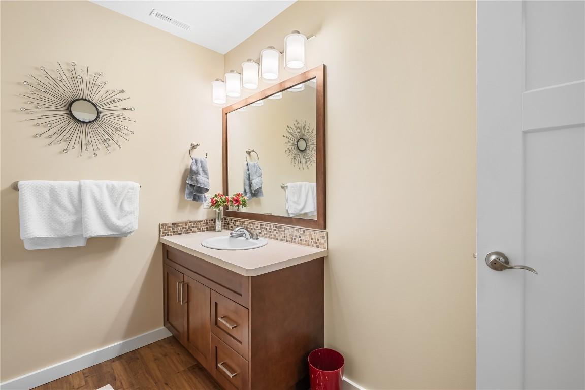 966 313Th Drive, Kimberley, BC - Indoor Photo Showing Bathroom