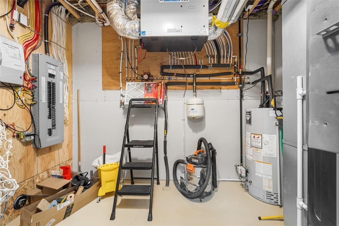 966 313Th Drive, Kimberley, BC - Indoor Photo Showing Basement