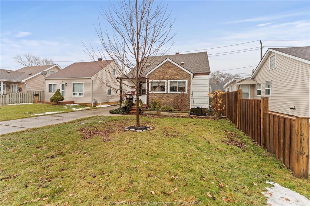 1845 Central, Windsor, ON