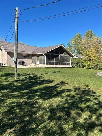 20 Poplar Ave, Ashern, MB