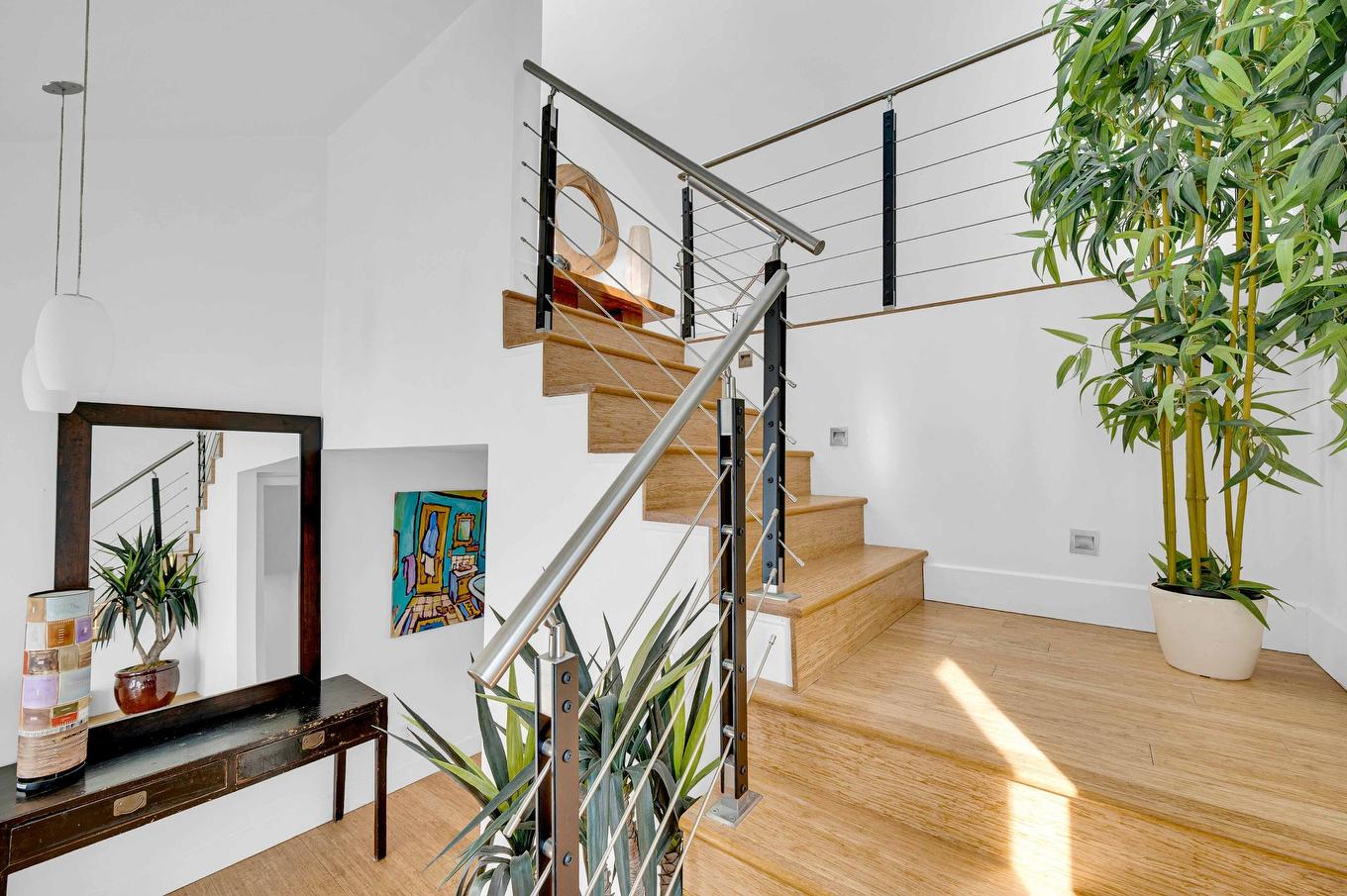 Staircase - 1575 Rue Du Mont-Hibou, Sainte-Adèle, QC - Indoor Photo Showing Other Room