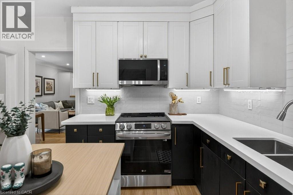 196 Paling Avenue, Hamilton, ON - Indoor Photo Showing Kitchen With Double Sink