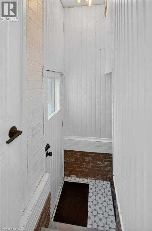 196 Paling Avenue, Hamilton, ON - Photo Showing Other Room