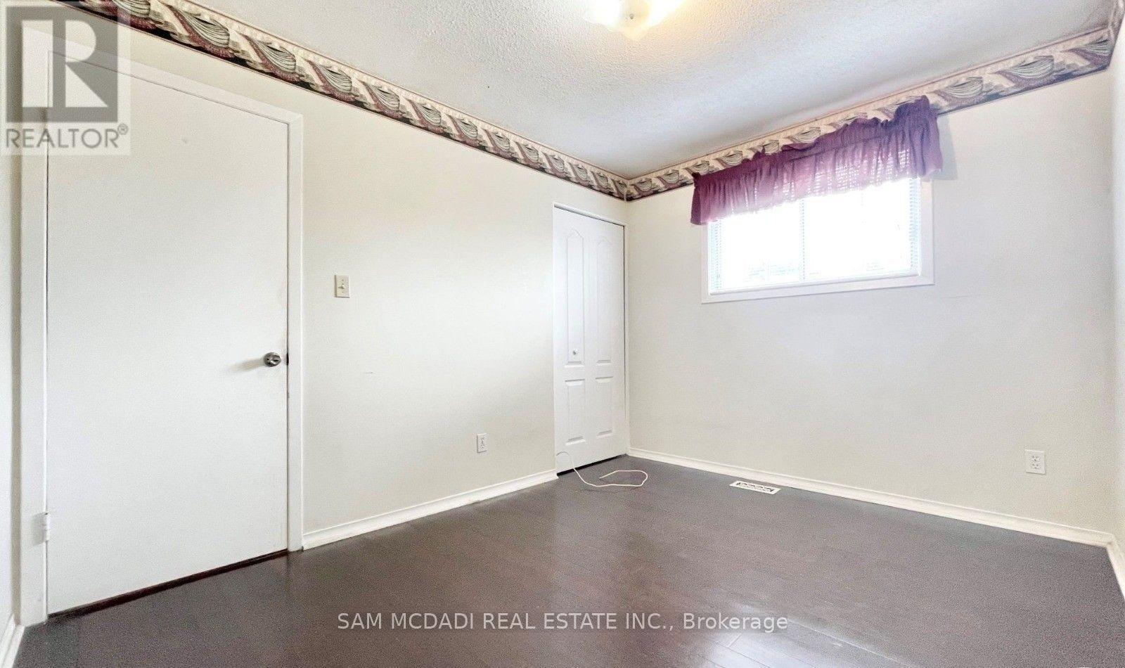 257 Thorncrest Drive, Waterloo, ON - Indoor Photo Showing Other Room