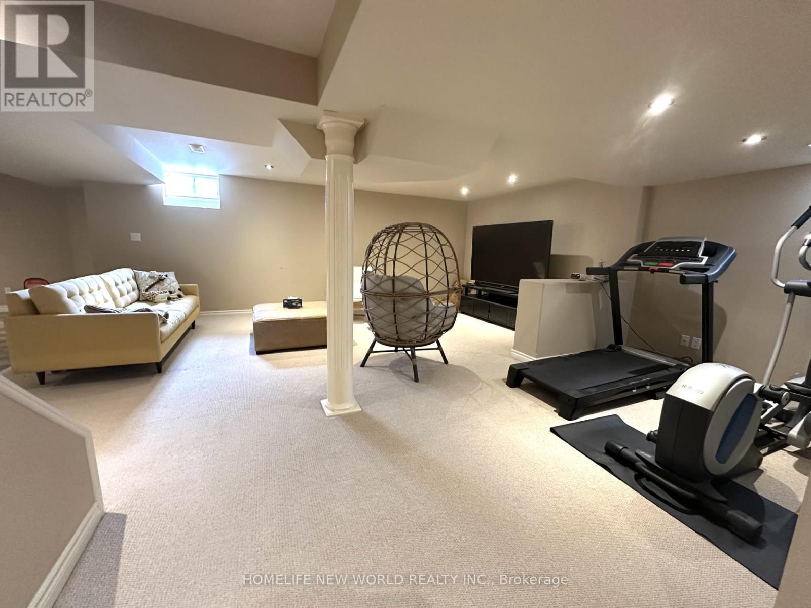 157 Farmstead Road, Richmond Hill, ON - Indoor Photo Showing Gym Room