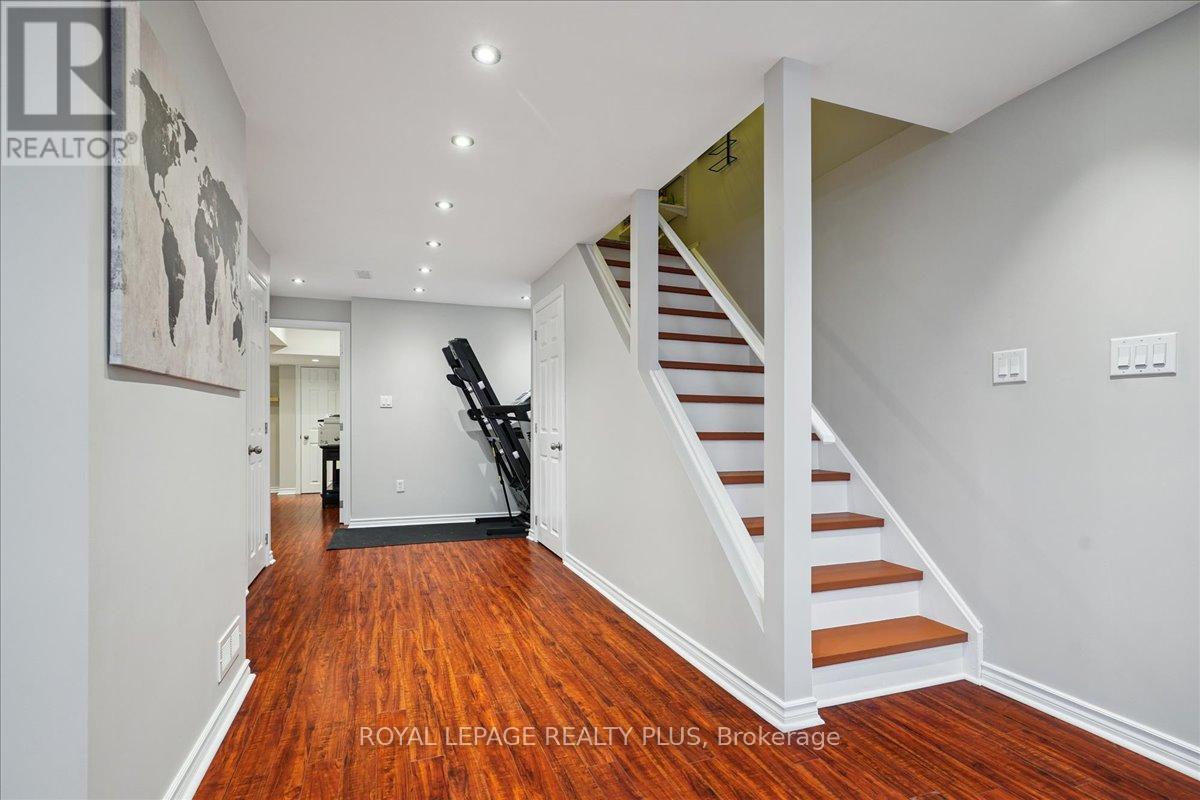 5300 Palmetto Place, Mississauga, ON - Indoor Photo Showing Other Room