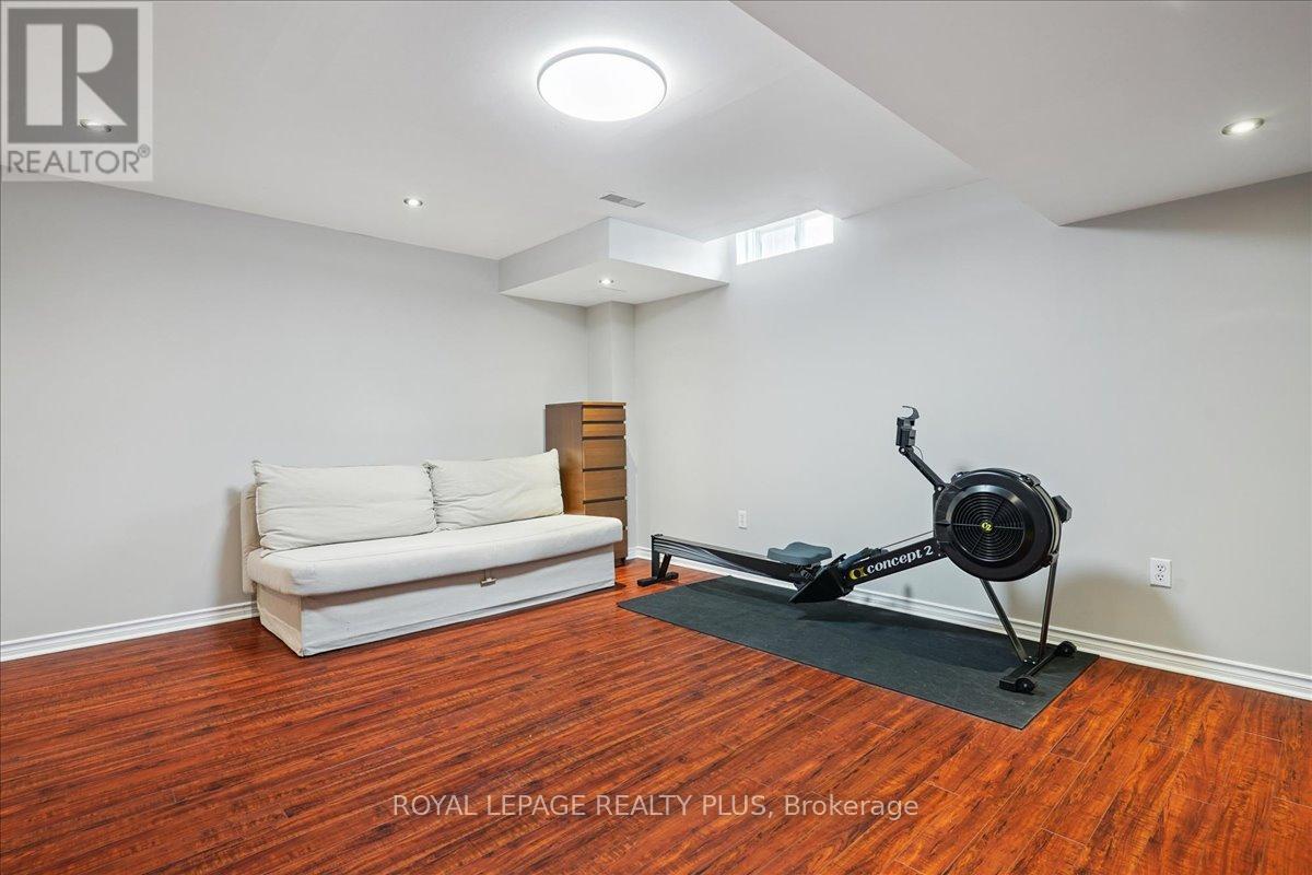 5300 Palmetto Place, Mississauga, ON - Indoor Photo Showing Gym Room