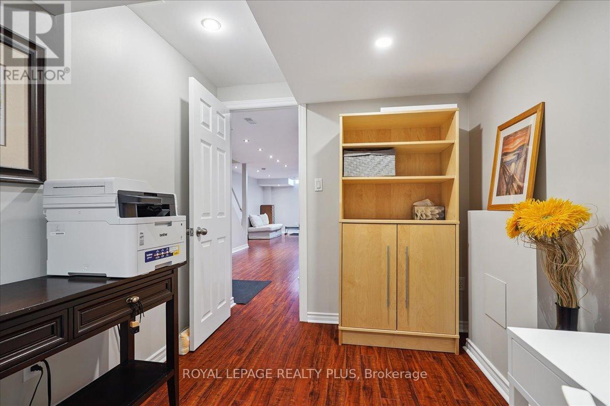 5300 Palmetto Place, Mississauga, ON - Indoor Photo Showing Other Room