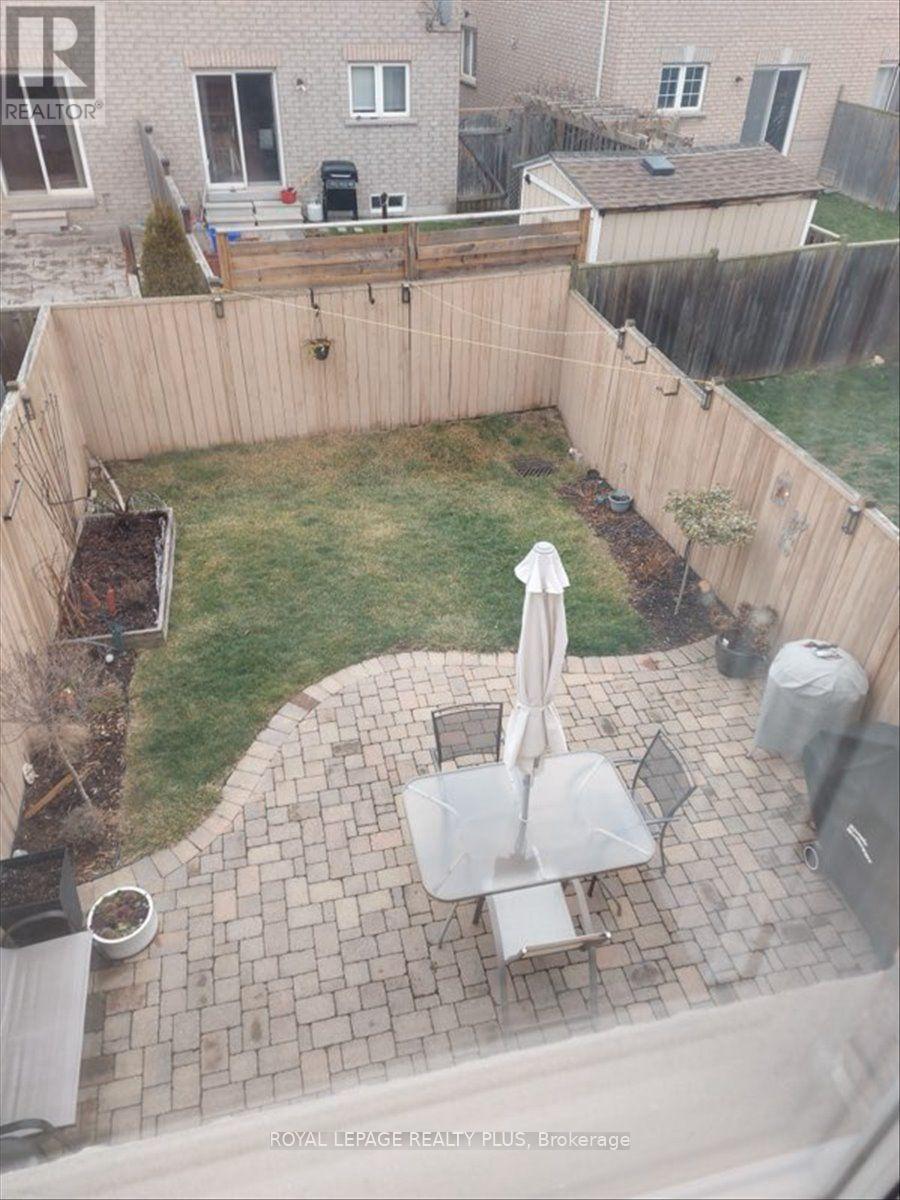 5300 Palmetto Place, Mississauga, ON - Outdoor
