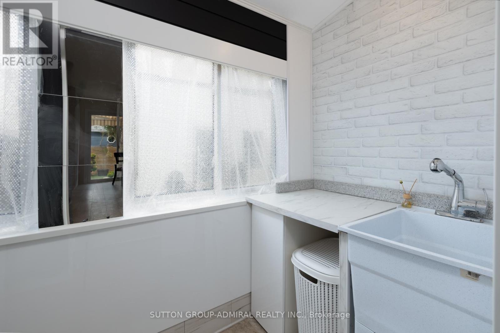 70 Belleville Street, Prince Edward County, ON - Indoor