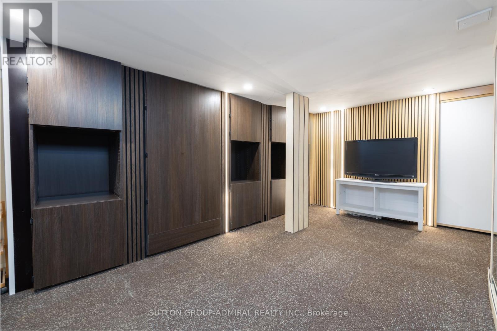 70 Belleville Street, Prince Edward County, ON - Indoor Photo Showing Other Room
