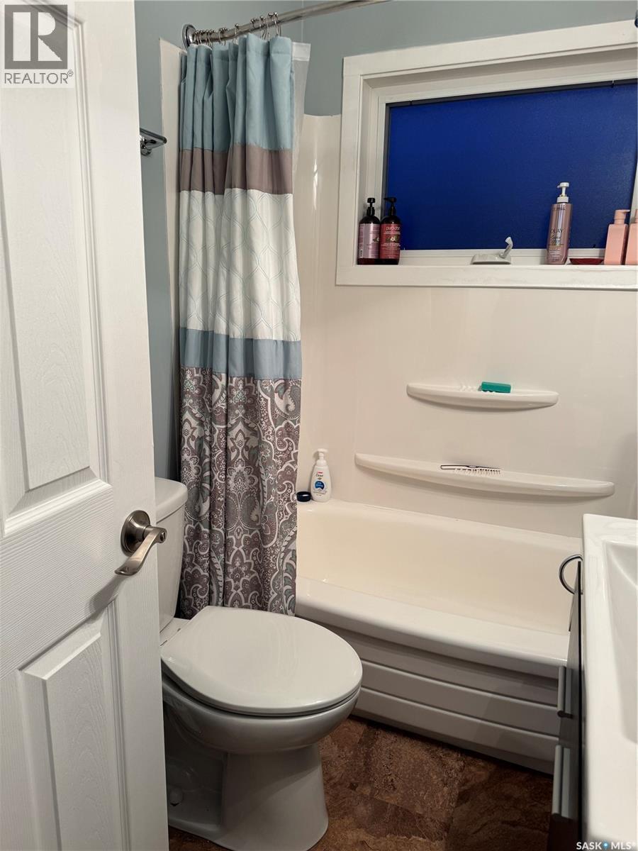 1003 11Th Street, Humboldt, SK - Indoor Photo Showing Bathroom