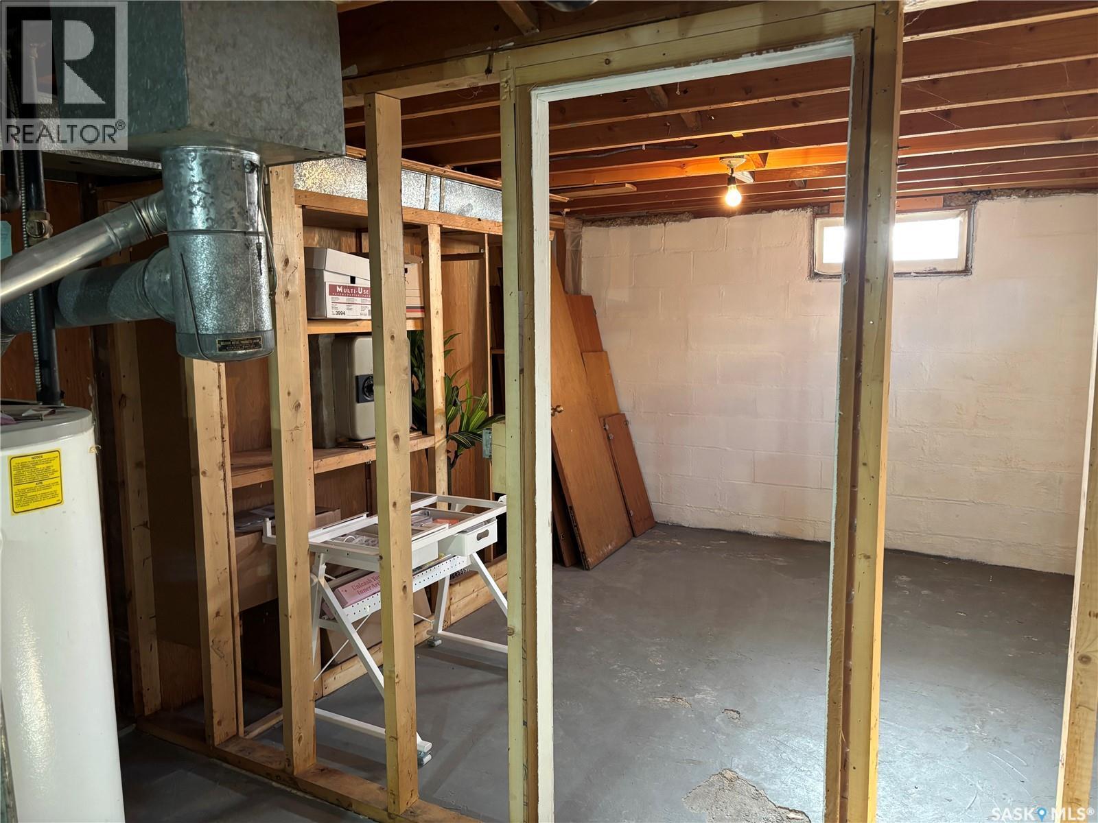 1003 11Th Street, Humboldt, SK - Indoor Photo Showing Basement