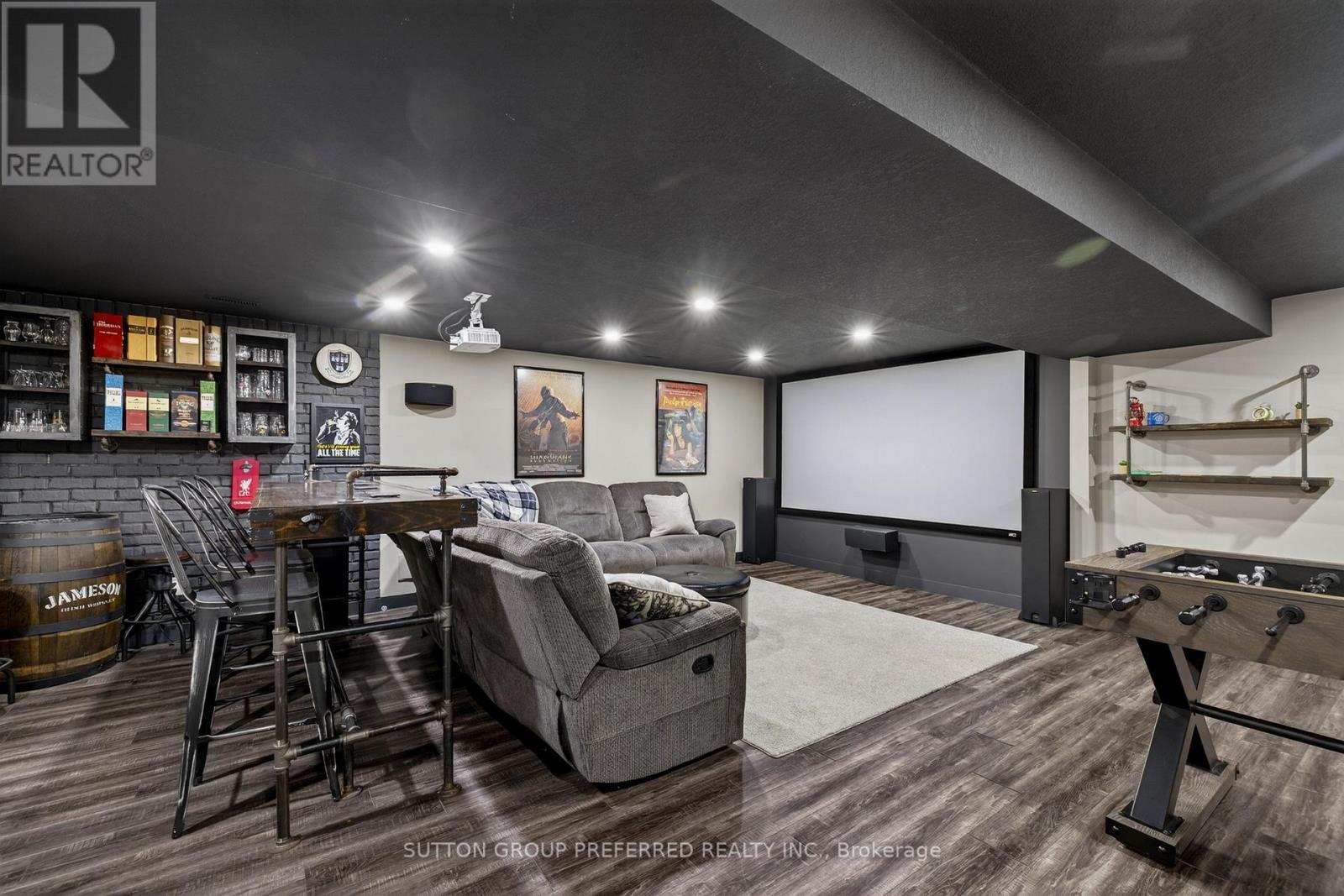 44 Cumberland Crescent, London North (North G), ON - Indoor