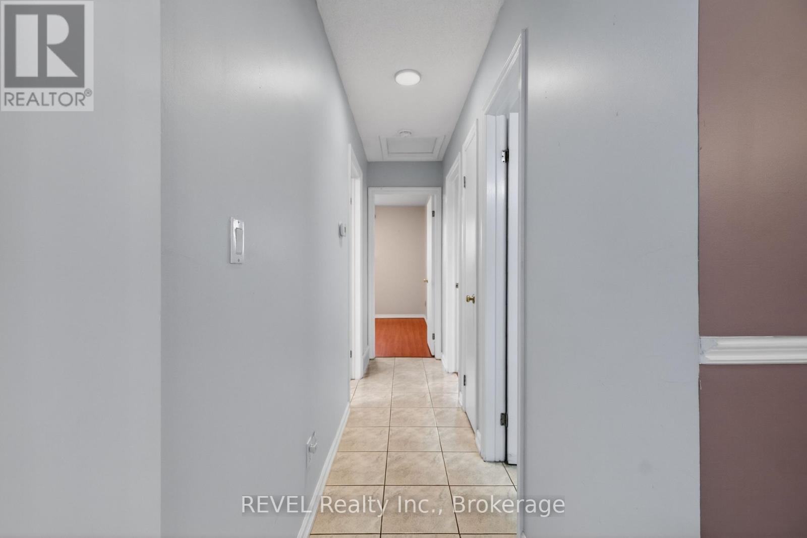 Upper - 6166 Wildrose Crescent, Niagara Falls (Oldfield), ON -