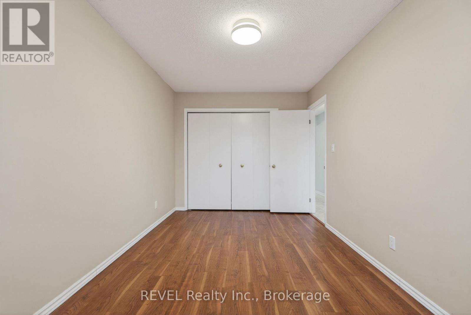 Upper - 6166 Wildrose Crescent, Niagara Falls (Oldfield), ON - Indoor Photo Showing Other Room