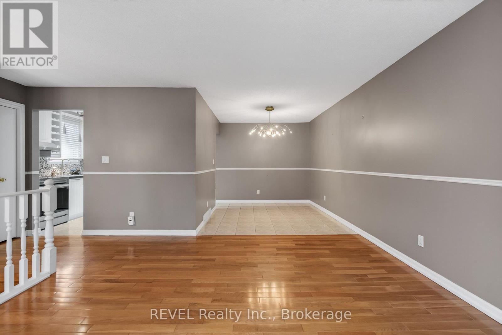 Upper - 6166 Wildrose Crescent, Niagara Falls (Oldfield), ON - Indoor Photo Showing Other Room