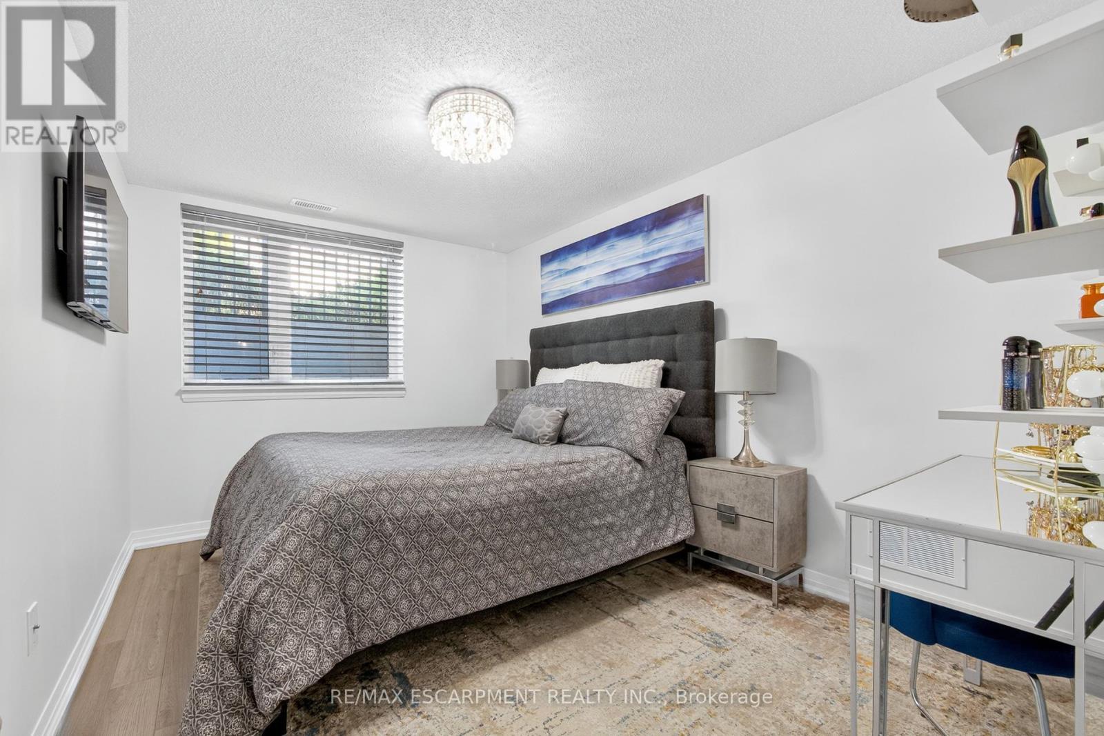 107 - 1206 Main Street E, Milton, ON - Indoor Photo Showing Bedroom