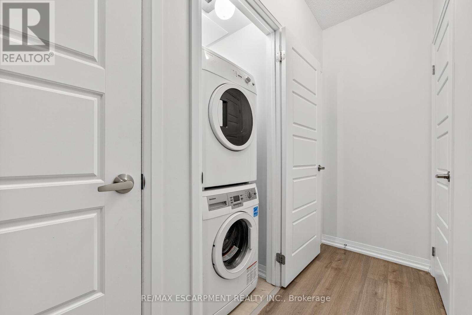 107 - 1206 Main Street E, Milton, ON - Indoor Photo Showing Laundry Room