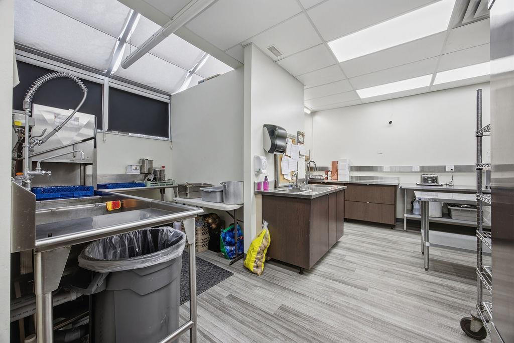 15333 97 St Nw, Edmonton, AB