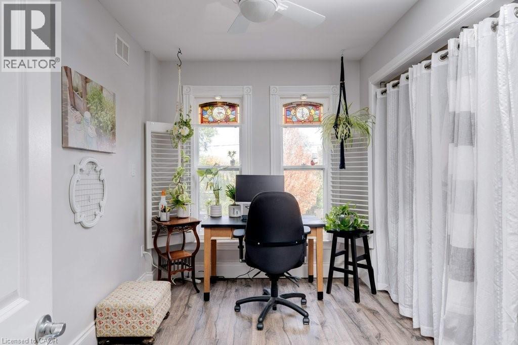 7 Homewood Avenue, Hamilton, ON - Indoor Photo Showing Office
