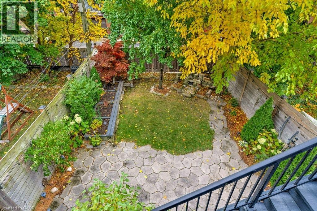 7 Homewood Avenue, Hamilton, ON - Outdoor