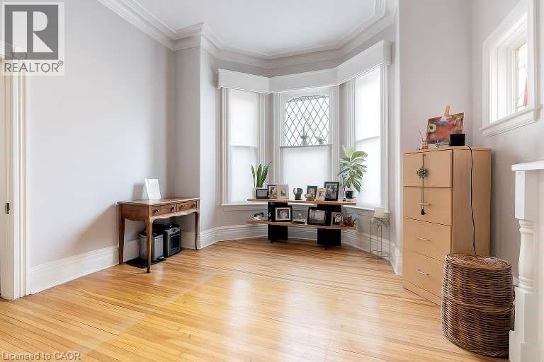 7 Homewood Avenue, Hamilton, ON - Indoor