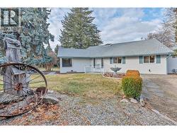 706 Miller Street Summerland, BC V0H 1Z9