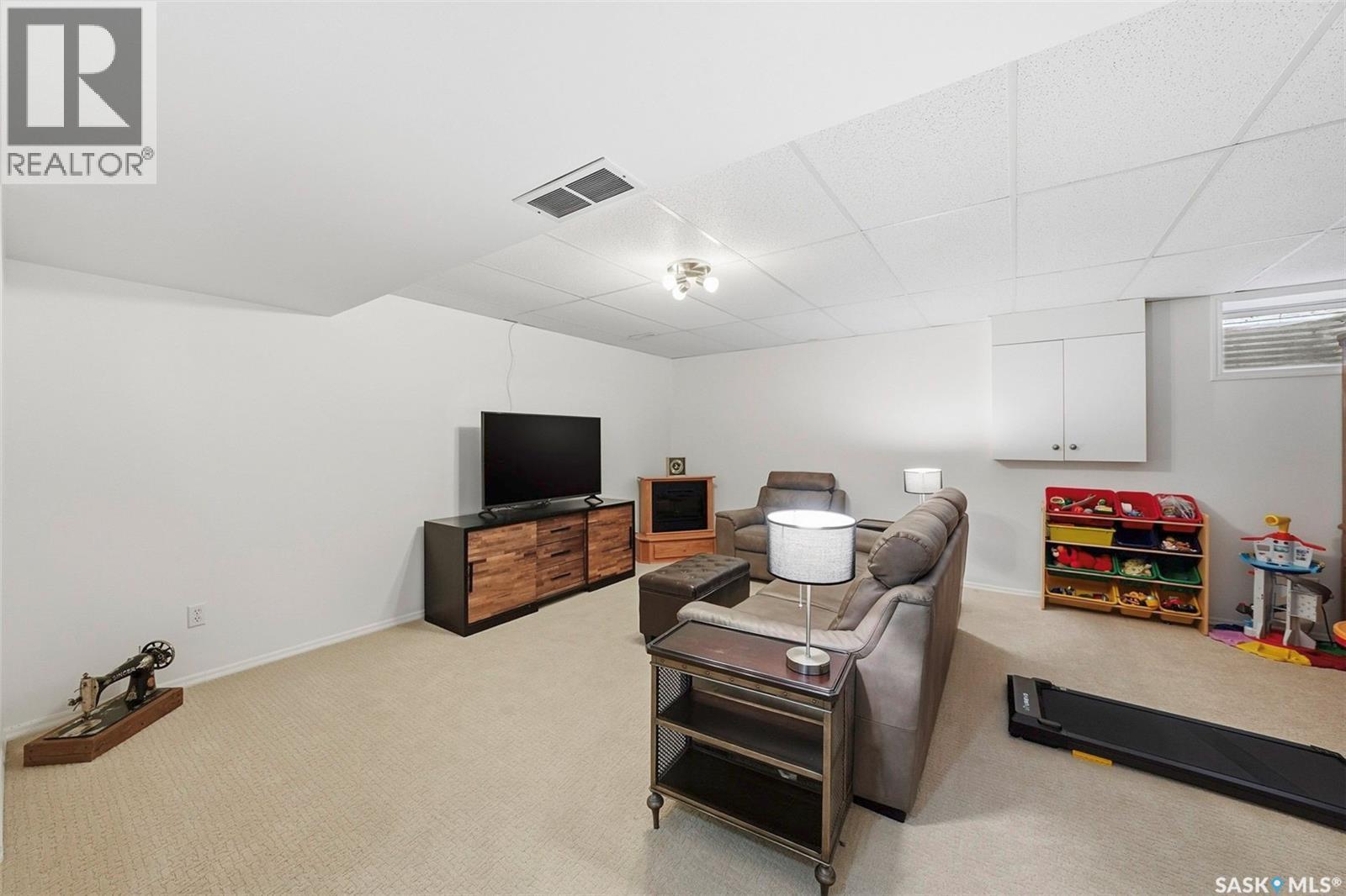 4 102 Willow Street, Saskatoon, SK - Indoor