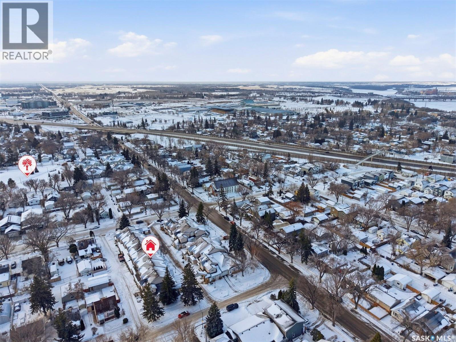 4 102 Willow Street, Saskatoon, SK - Outdoor With View