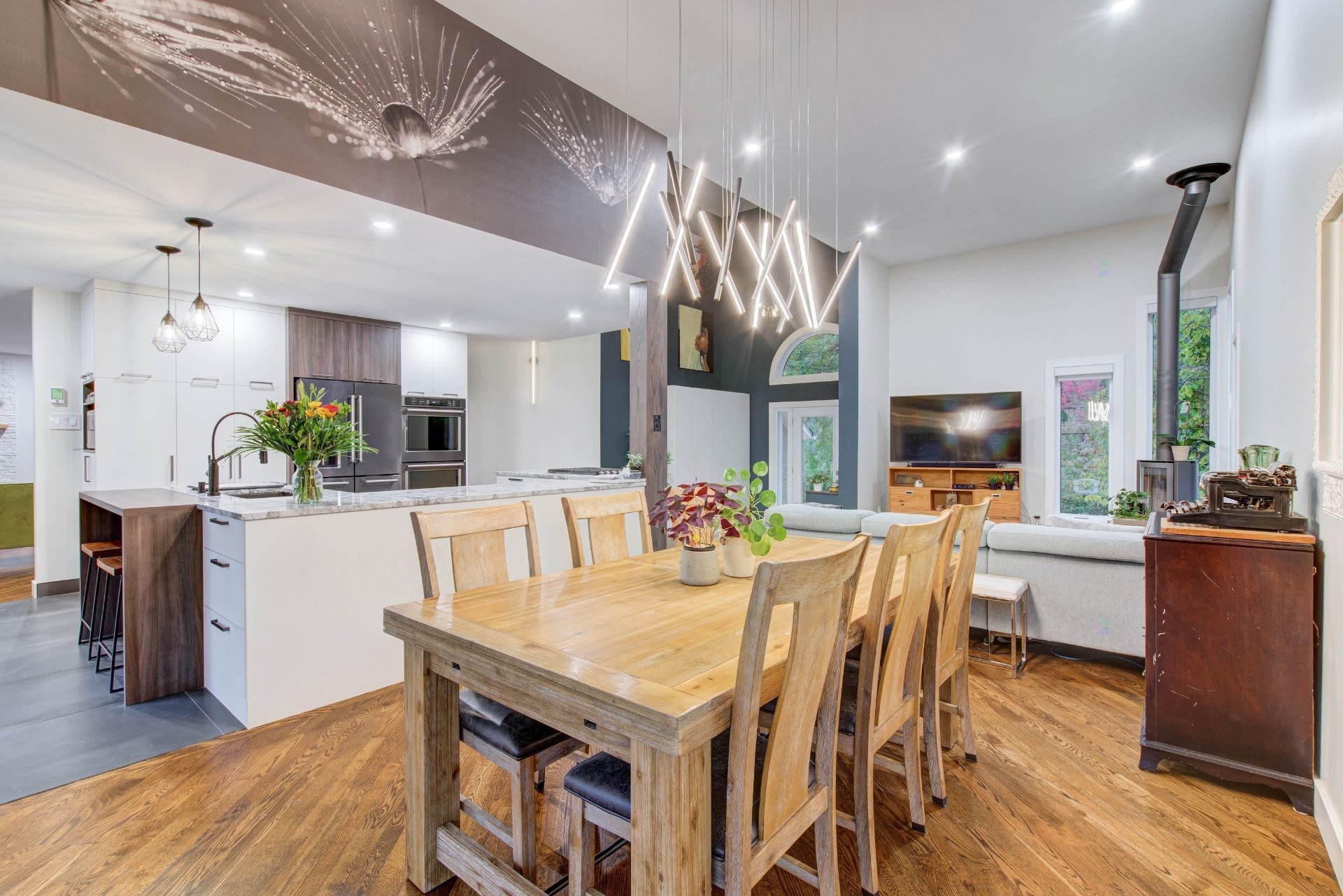 Salle à manger - 25 Rue Carrier, Saint-Mathieu-De-Beloeil, QC - Indoor Photo Showing Dining Room