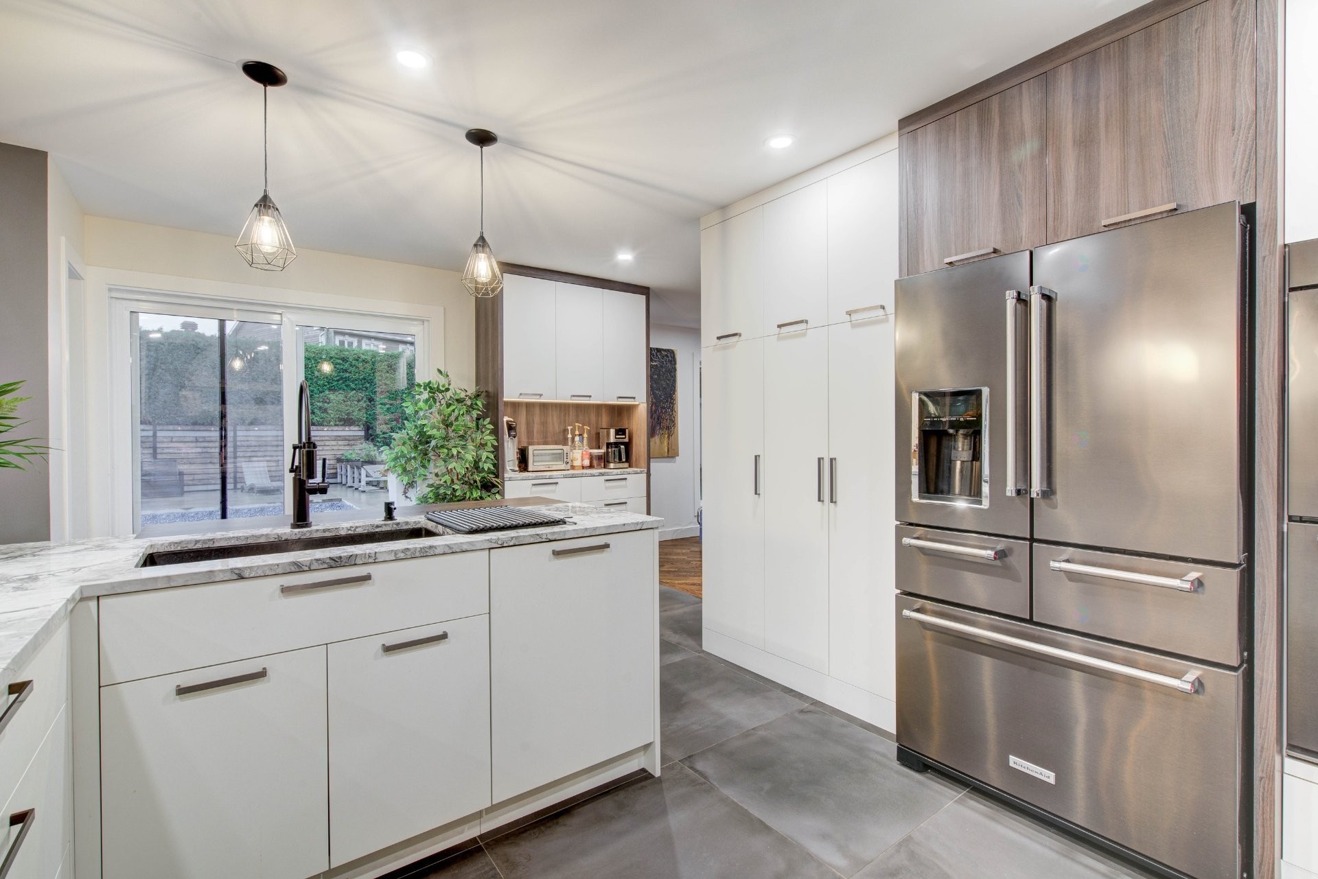 Cuisine - 25 Rue Carrier, Saint-Mathieu-De-Beloeil, QC - Indoor Photo Showing Kitchen