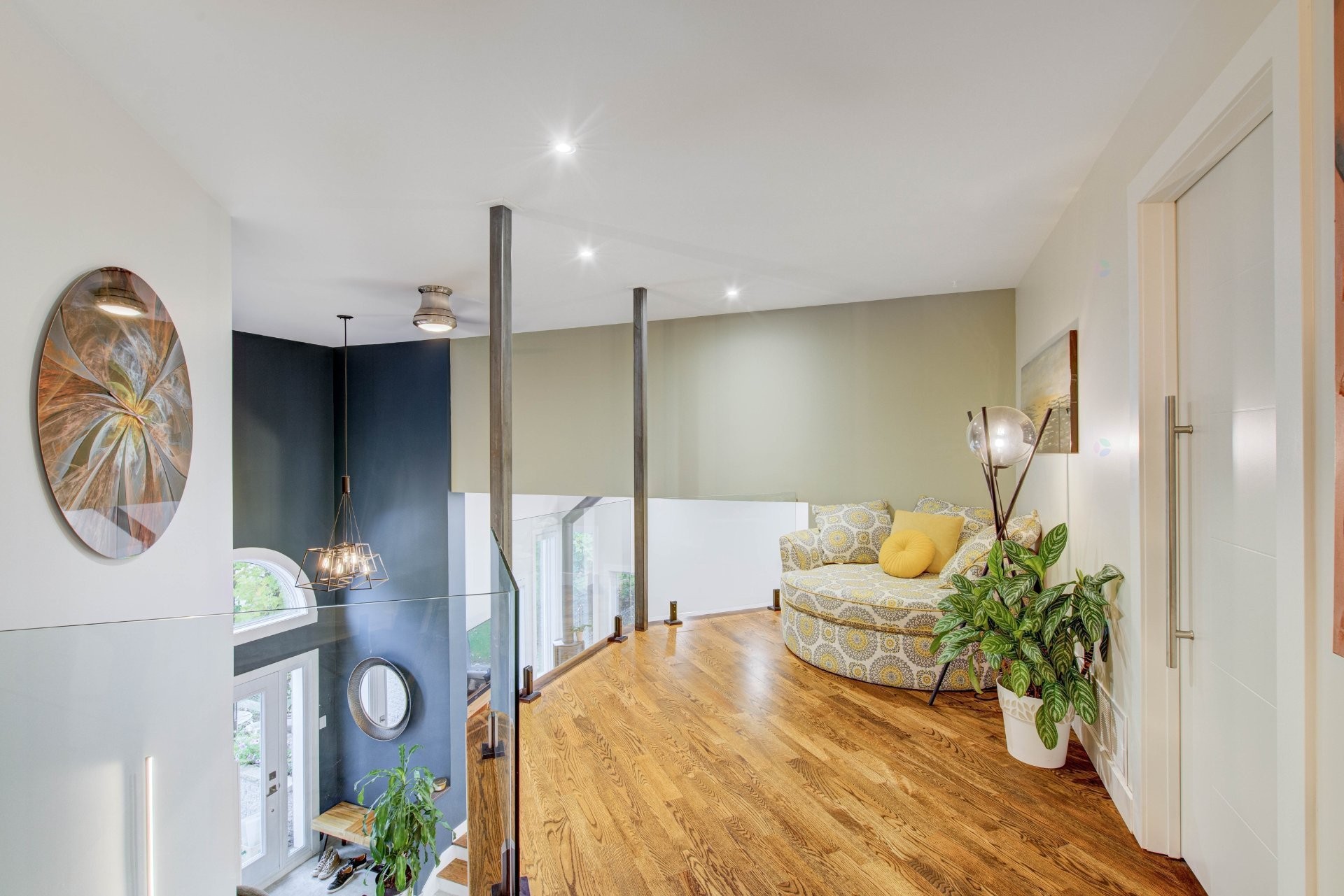 Boudoir - 25 Rue Carrier, Saint-Mathieu-De-Beloeil, QC - Indoor