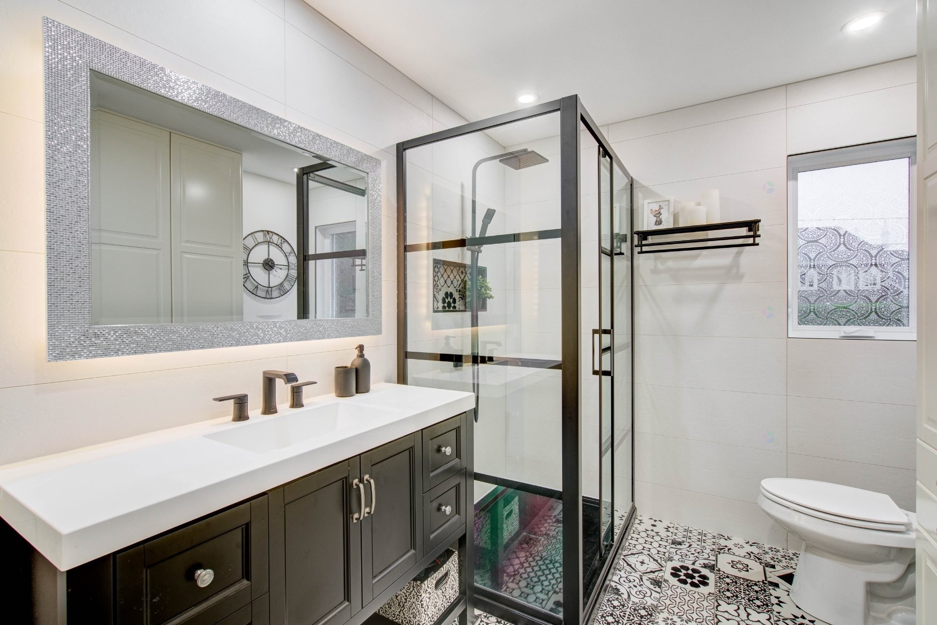 Salle de bains - 25 Rue Carrier, Saint-Mathieu-De-Beloeil, QC - Indoor Photo Showing Bathroom