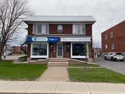 838 - 840 Boul. Taschereau La Prairie, QC J5R 1V9