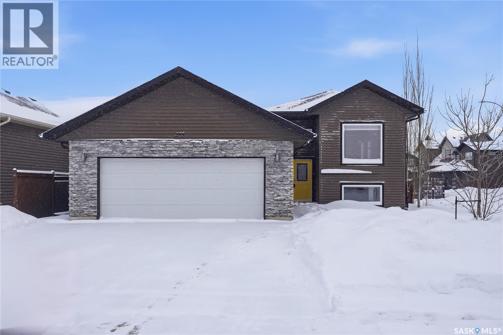 255 Werschner Crescent, Saskatoon, SK - Outdoor