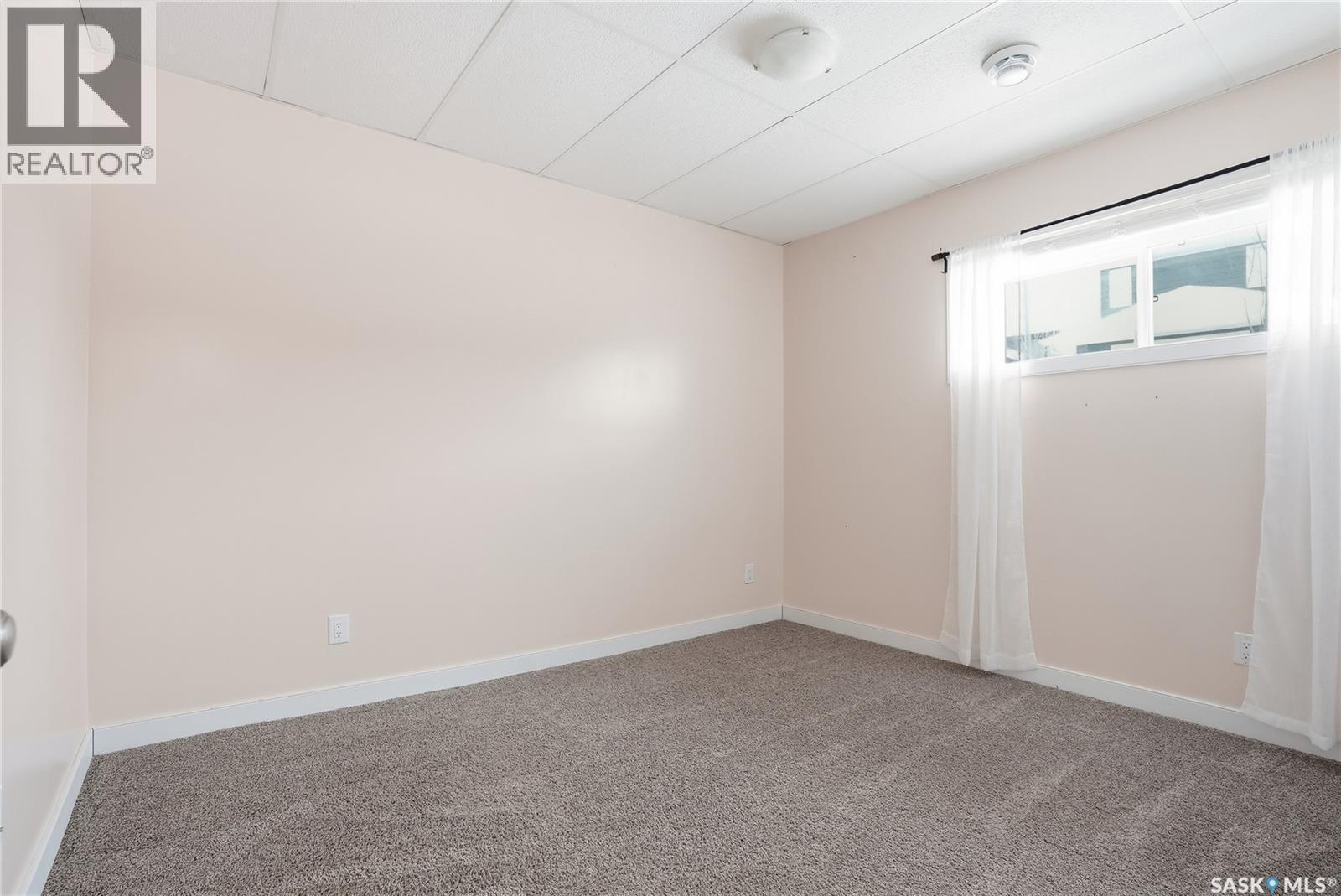 255 Werschner Crescent, Saskatoon, SK - Indoor Photo Showing Other Room