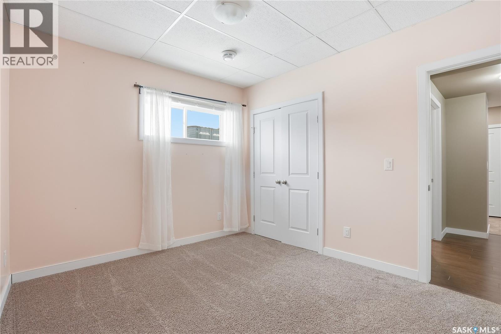 255 Werschner Crescent, Saskatoon, SK - Indoor Photo Showing Other Room