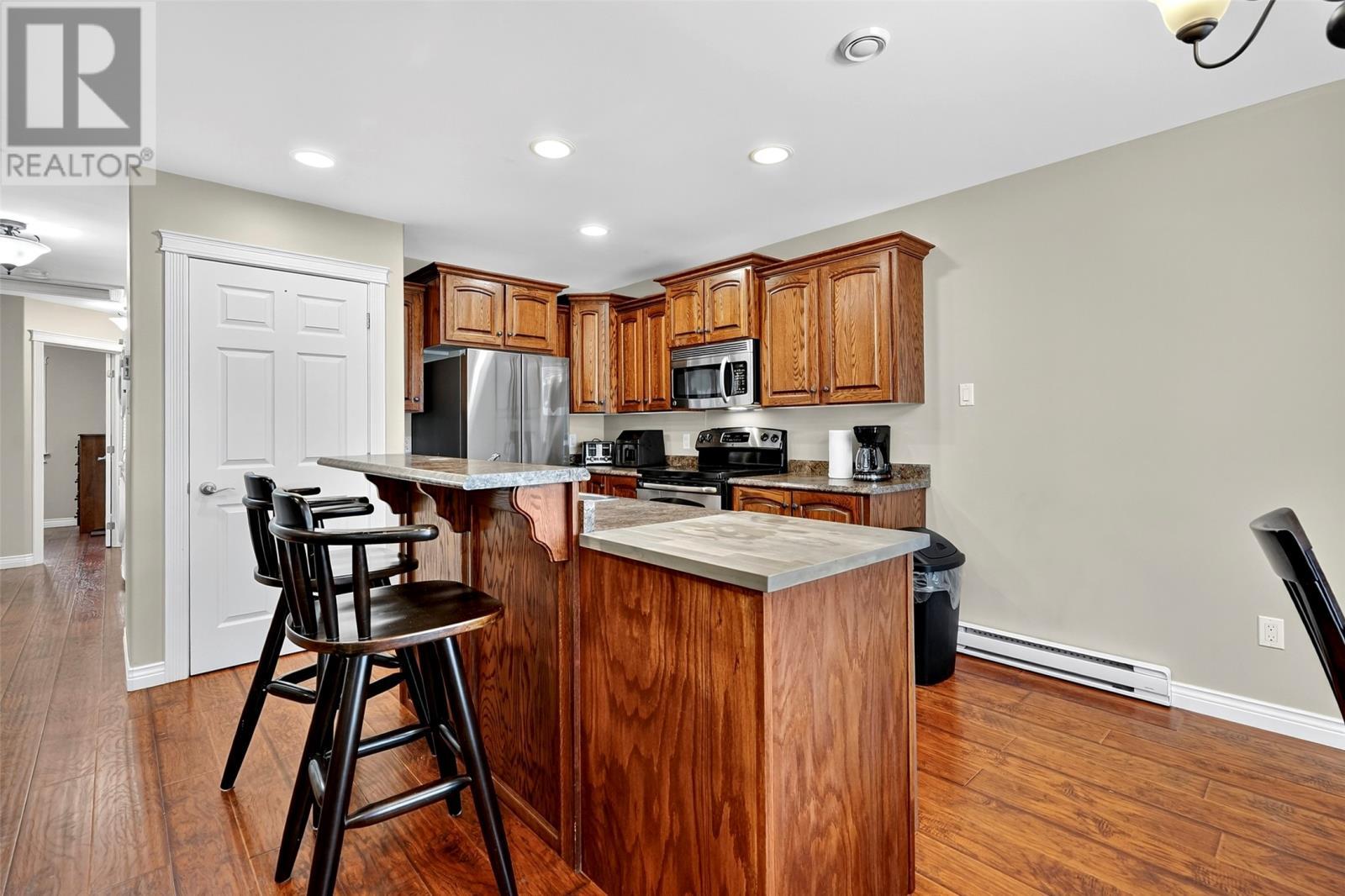 16-20 Monkstown Road, Arnold'S Cove, NL