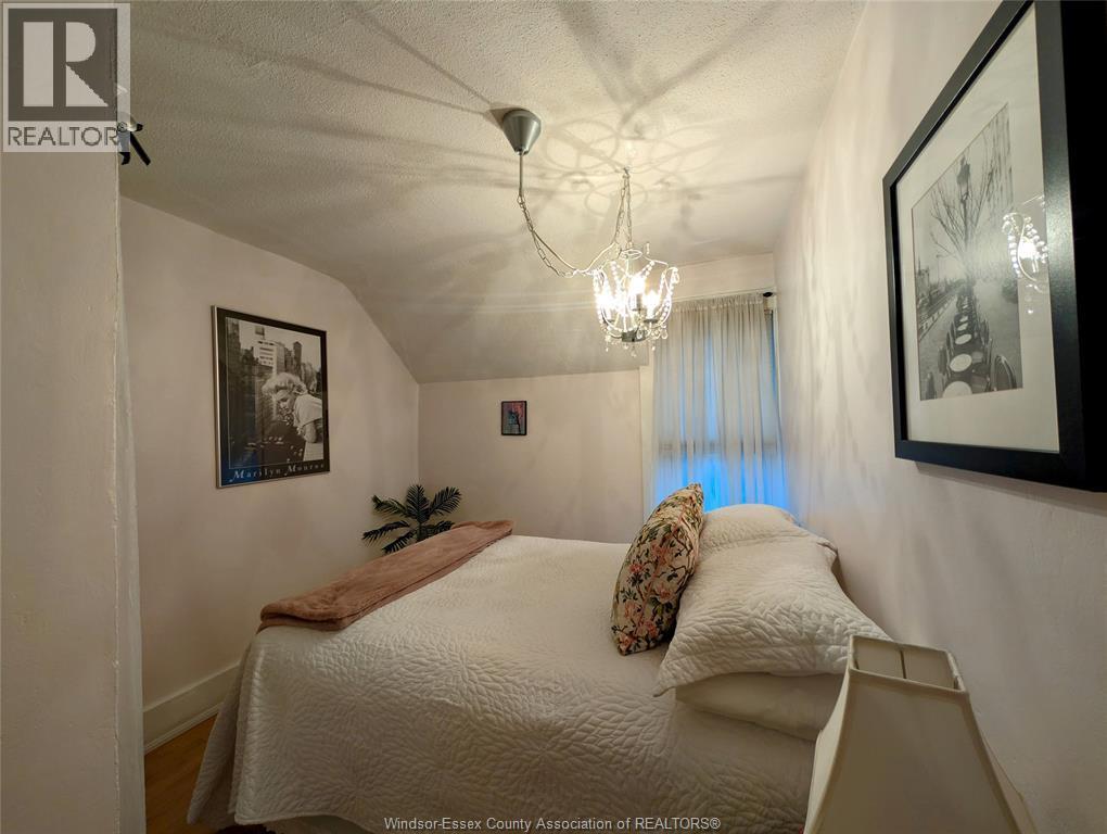 1276 Argyle, Windsor, ON - Indoor Photo Showing Bedroom