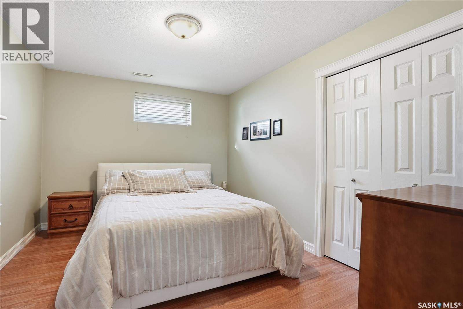 110 Brookshire Crescent, Saskatoon, SK - Indoor Photo Showing Bedroom